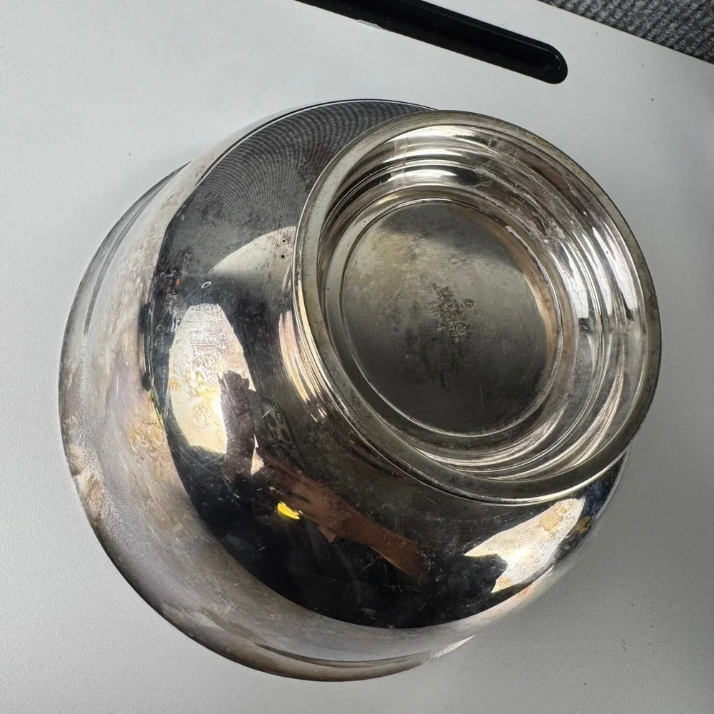 Reed & Barton Silver Plated Paul Revere Bowl‎ 8 Inch Footed Serving Dish 104